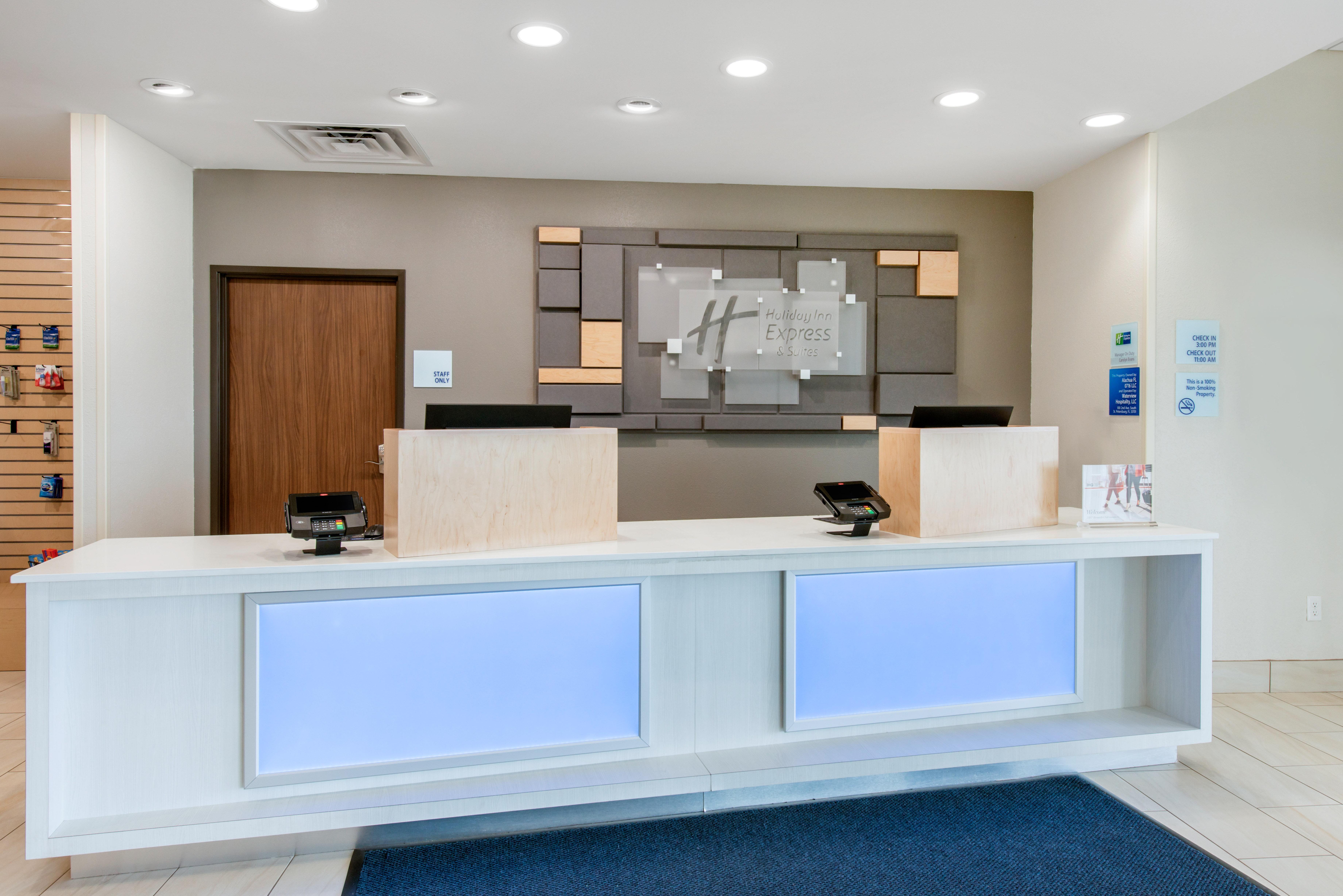 Express & - Gainesville Area By Ihg Hotel Alachua